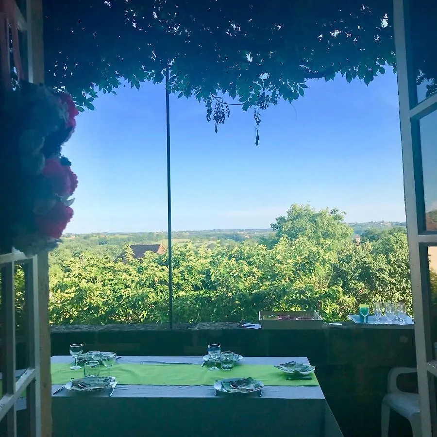 Bed & Breakfast Chambre Dans Prieure De Caractere XVIII Siecle Planioles France