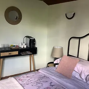 Couette-café No. 5 Plaisance - 2, Plaisance (Gers)